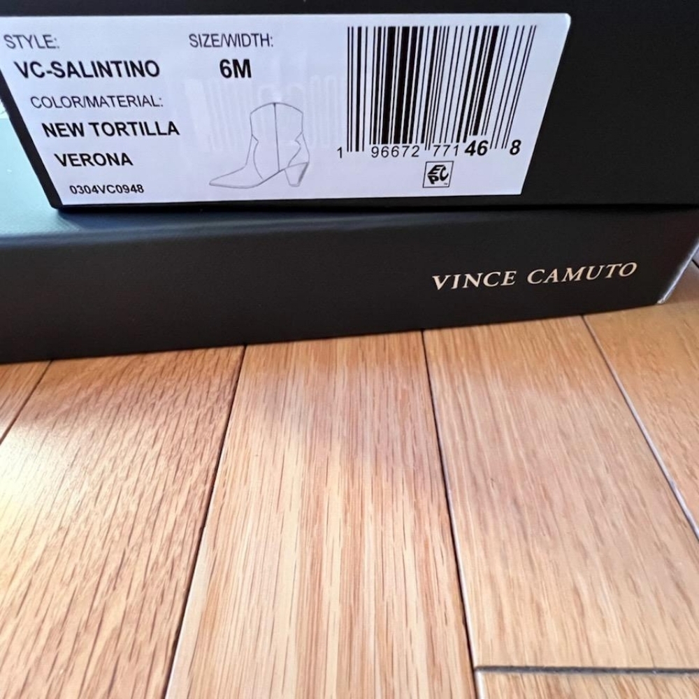 NIB! Vince Camuto Booties - Picture 8 of 9